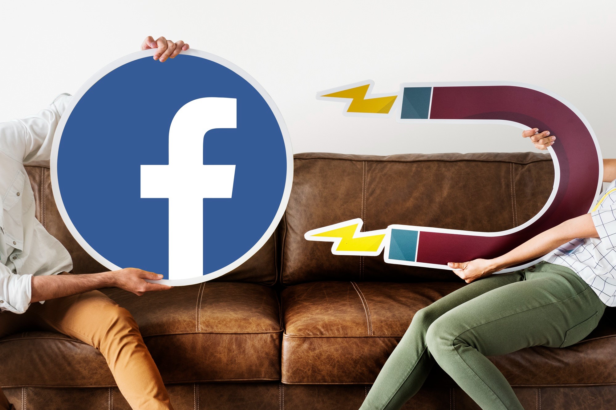 Mastering the Art of Video Retrieval from Facebook